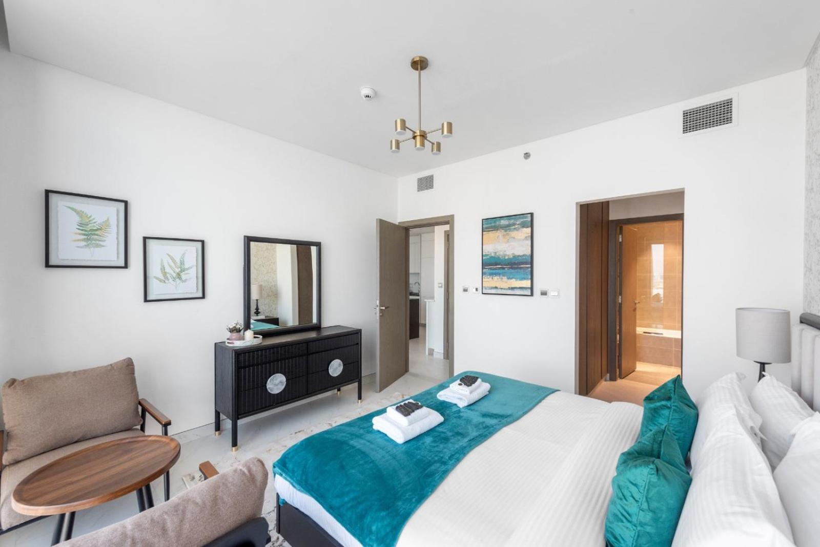 Tranquil Retreat 1 Bedroom With Serene Views In District 1 * Dubai