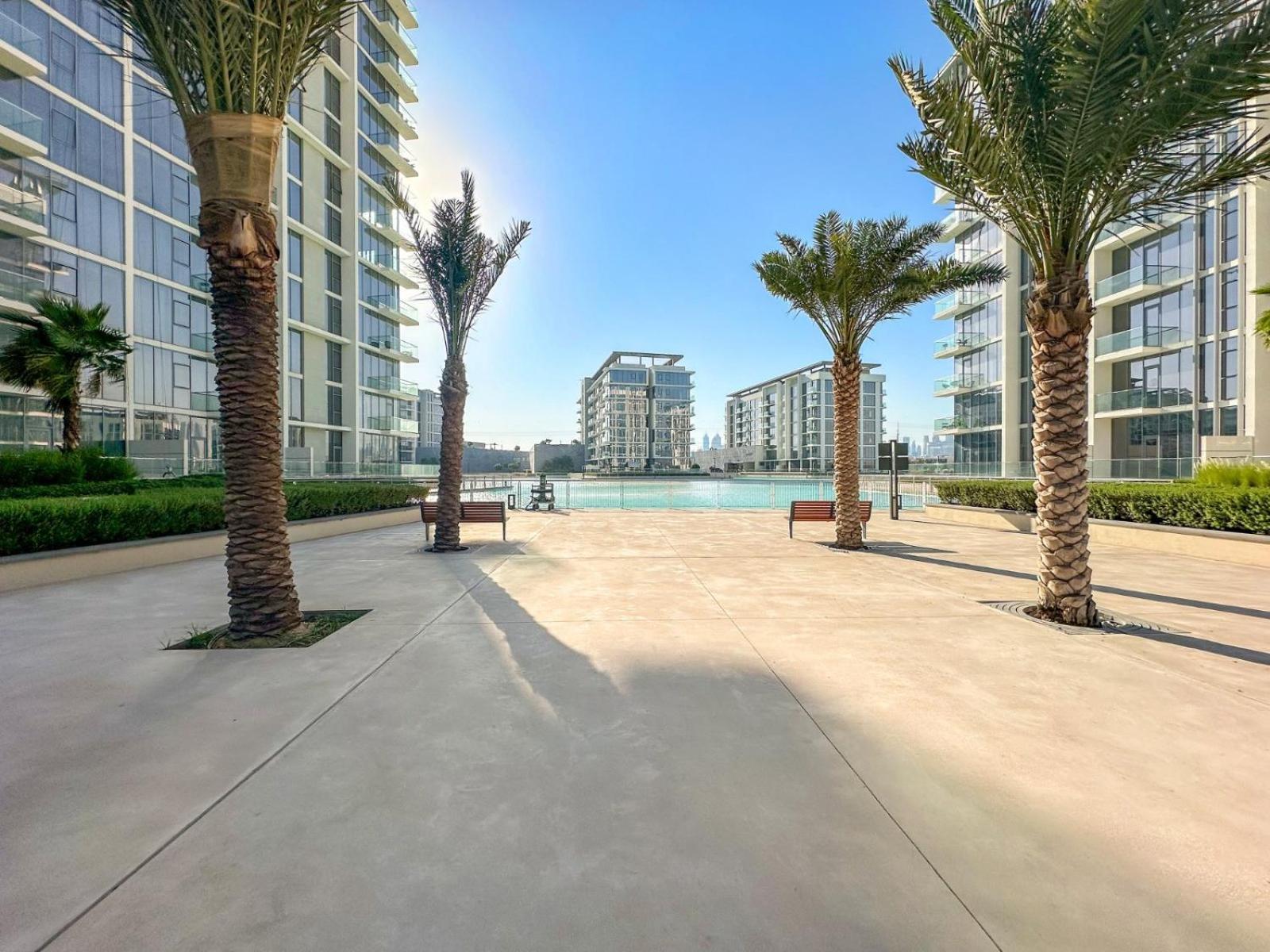 Apartment Tranquil Retreat 1 Bedroom With Serene Views In District 1